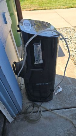 AC unit portable.