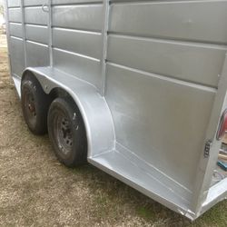 16' CM Horse trailer