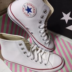 Converse Women's Leather High Tops Size 8.5, New 