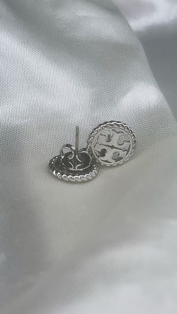 TORY BURCH Icon pevé stud earrings