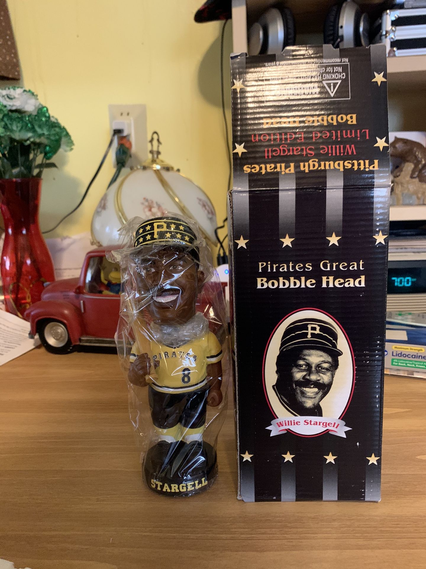 PNC Park Exclusive Pirates Great Bobble Head Willie Stargell
