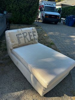 Free Daybed - So cozy, well loved!
