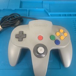 Original Nintendo 64 Controller