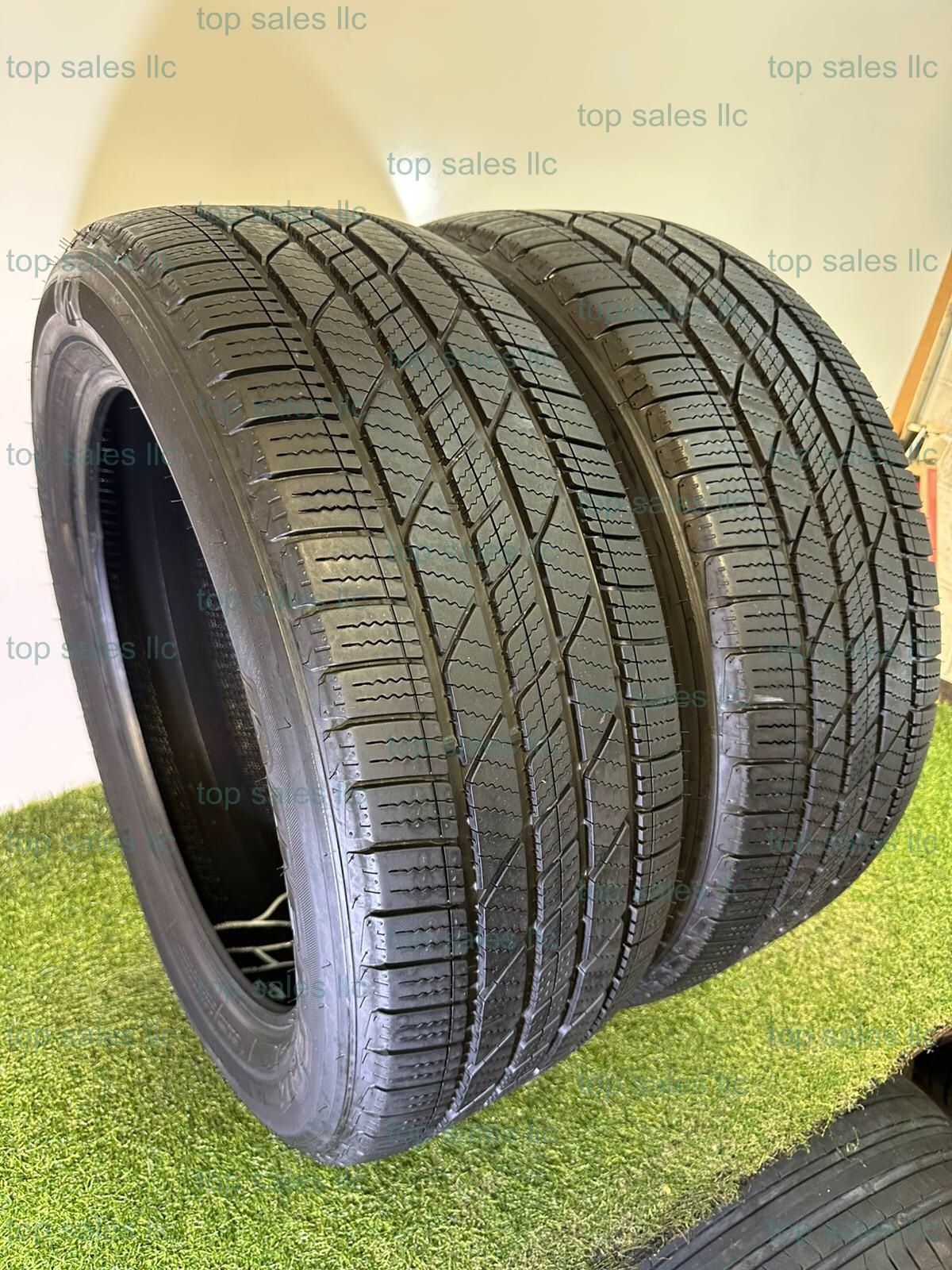 U200 275 50 22 111H Bridgestone Dueler LX 2 Used Tires 90% Life