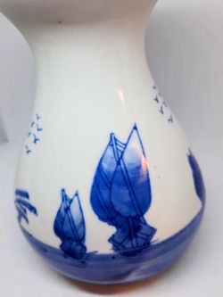 Vintage Blue And White Collectible Mid Century Vase.  Cash Or PayPal.  Thumbnail