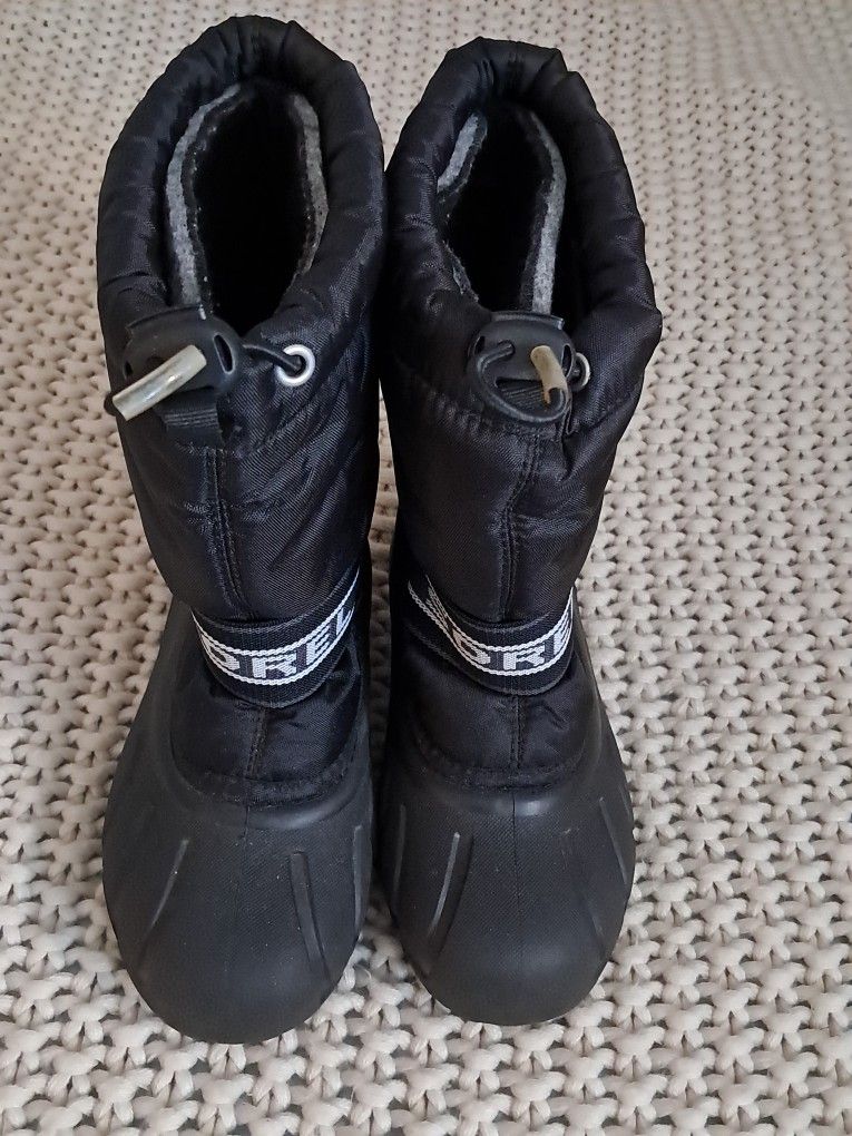 Boys Youth Black Sorel Winter Jacket Size 11.