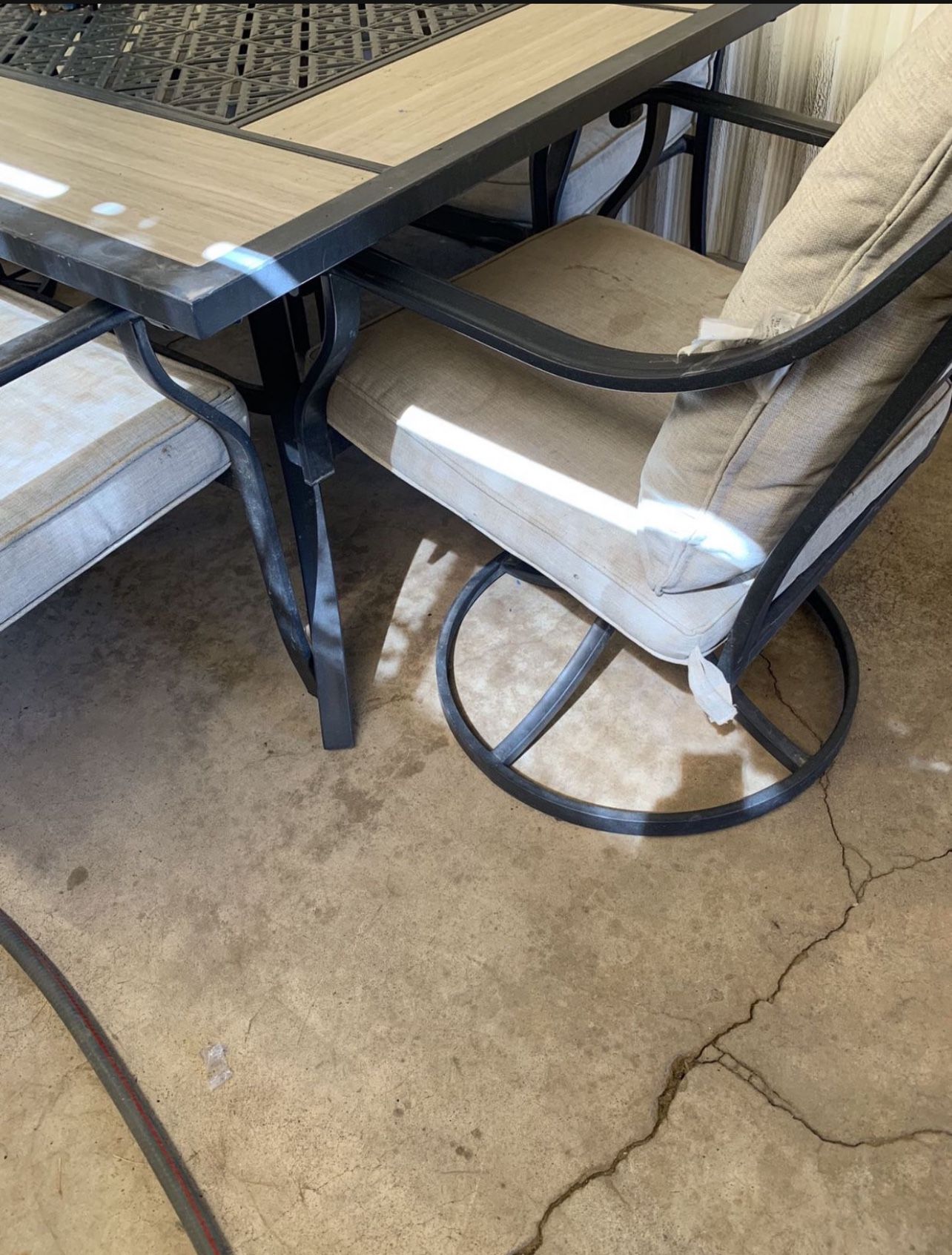 Patio table for Sale in Avondale, AZ OfferUp