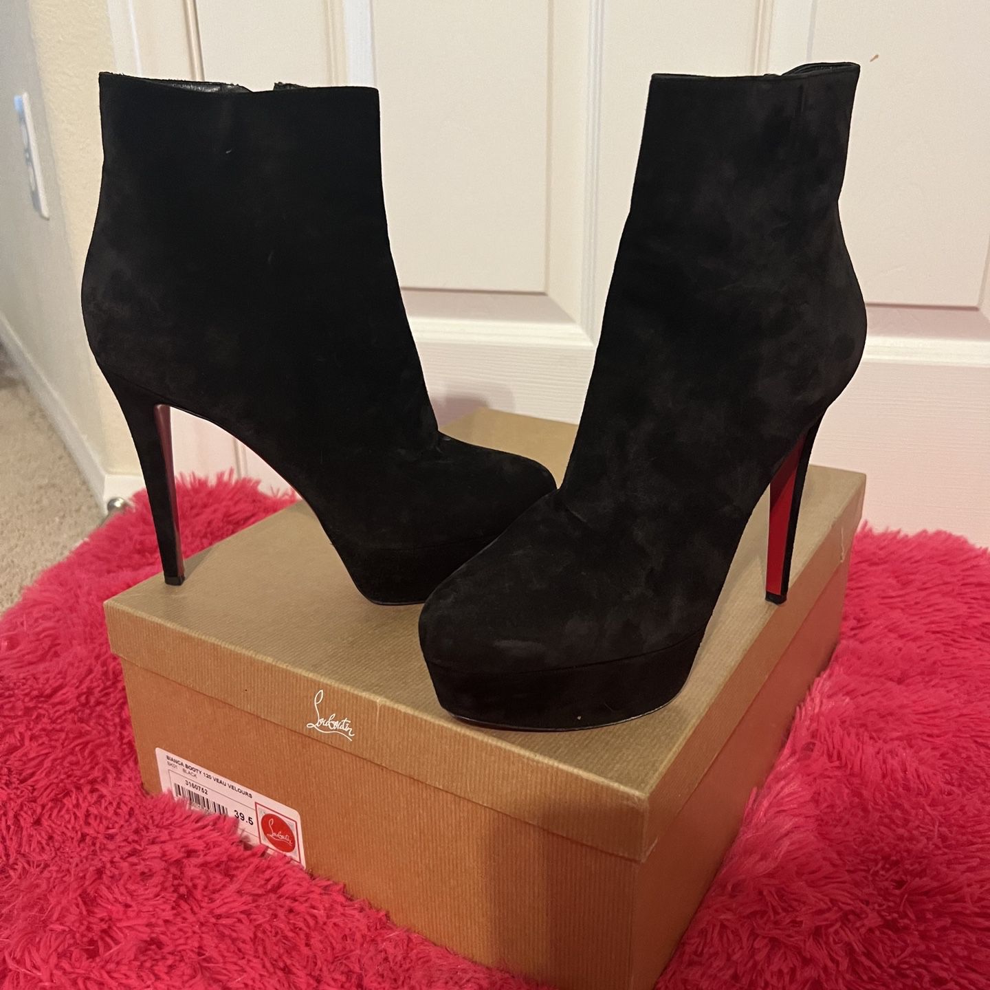 Christian Louboutin Black Heels (Authentic) for Sale in Mcallen, TX -  OfferUp