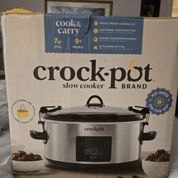 Crock Pot Large Brand New W Box & Bag
