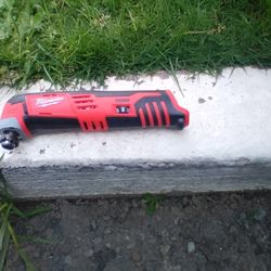 12v Milwaukee Multi tool 