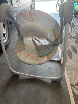 Baby swing