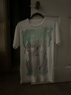 Adorable White Shirt!