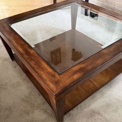 Home+ Meridian Square Coffee Table (40” X 40”)