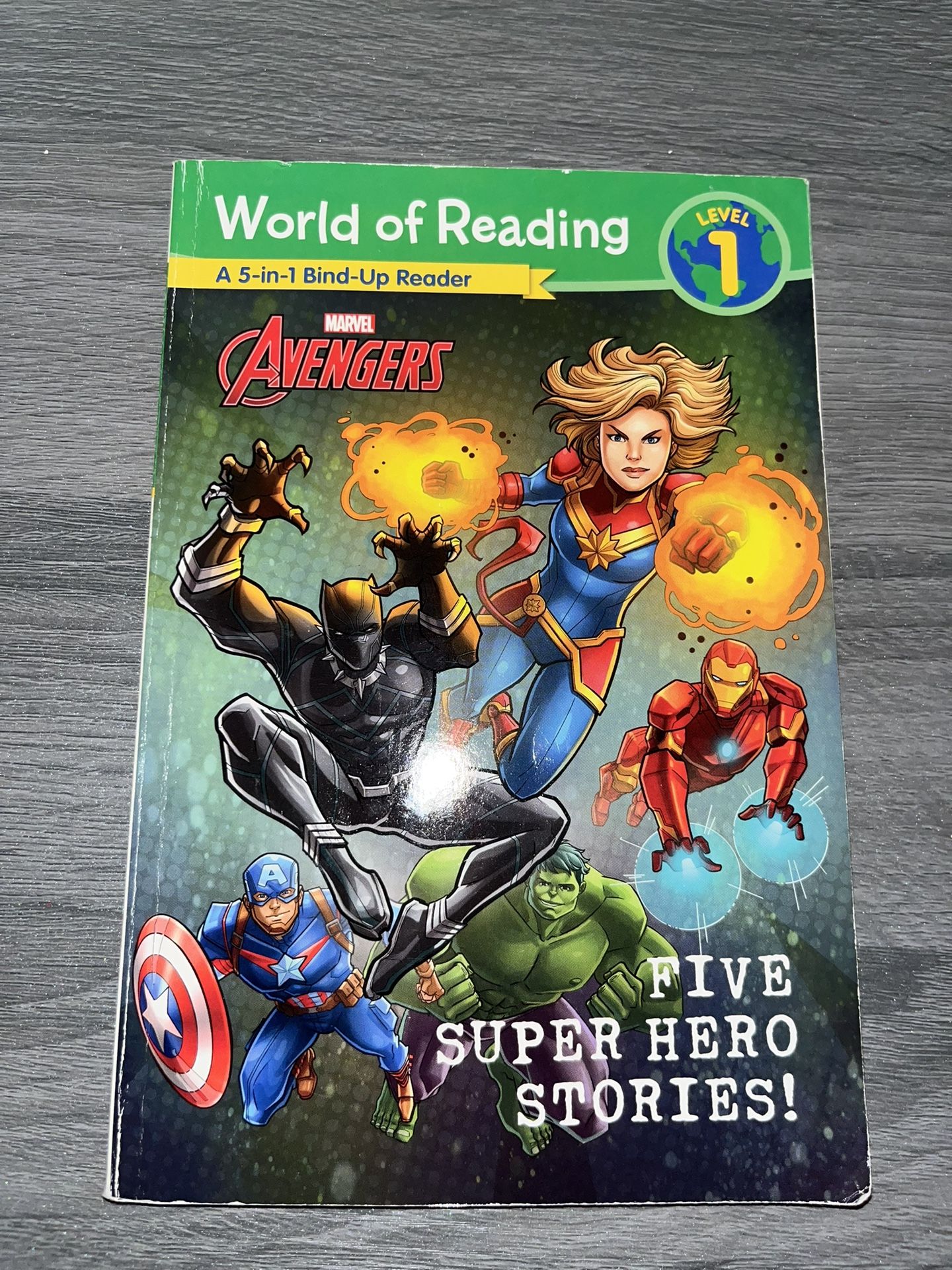 Marvel Avengers 5-in-1 Reader - World of Reading Level 1