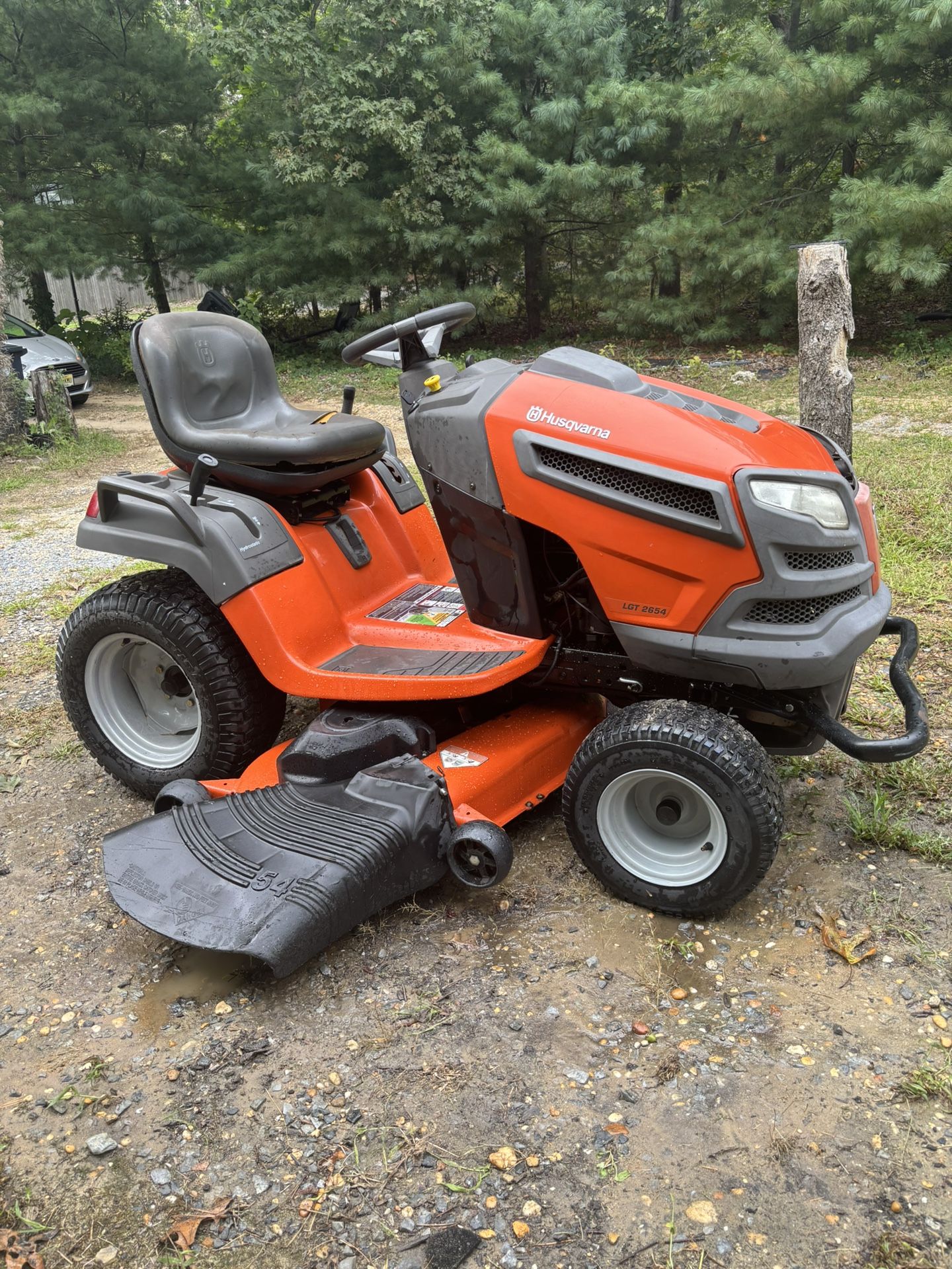 Husqvarna LGT2654 Hydrostatic Garden tractor 54inch 2014
