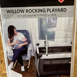 Monbebe Willow Rocking Baby Play Yard with Full Size Bassinet, Stardust