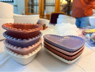 Williams Sonoma Heart Shaped Ramekins/Plates
