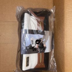 New Itzy Ritzy Caddy