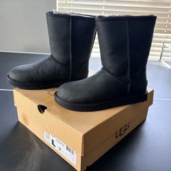 Ugg Black Boot