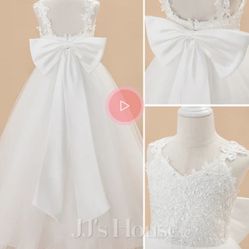 NEVER WORN, NEW FLOWER GIRL DRESSES 