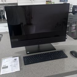 HP Pavilion All-in-One 27” Touchscreen PC – Intel Core i7, 16GB RAM, 1TB SSD – Excellent Condition