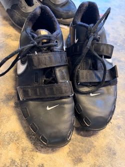 Gym lifting shoes