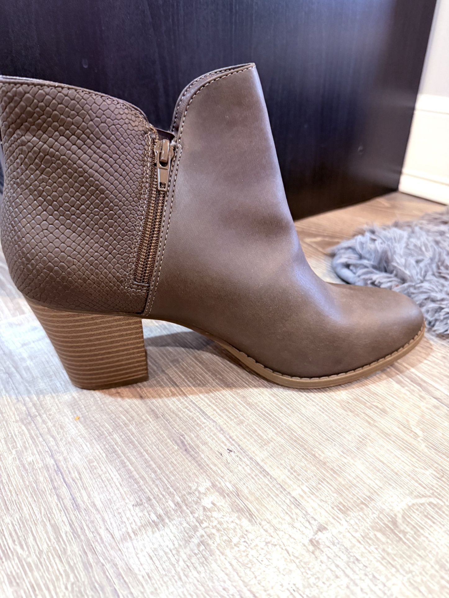 Women Boots