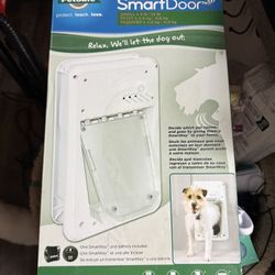 PetSafe Smart Door - (Small) Model PPA11-10711