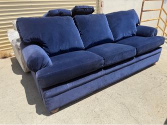 💙 Navy Blue Oversized Sofa – Super Comfortable! 💙