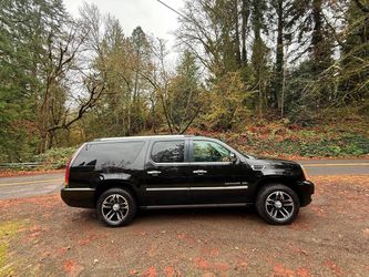 2013 Cadillac Escalade ESV