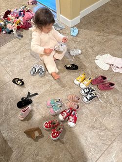 Size 4-5 assortment of baby shoes