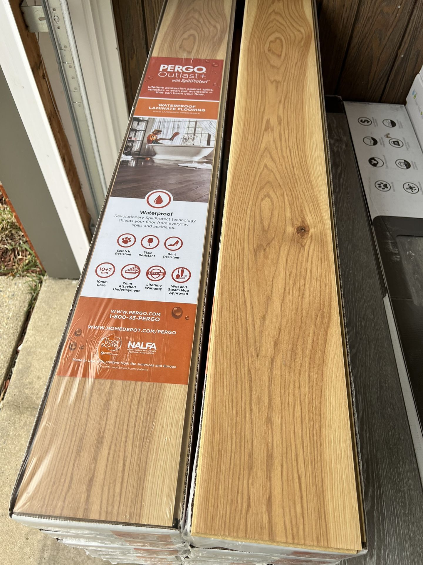 Pergo Outlast+ 6.14 in. W Arden Blonde Hickory Waterproof Laminate Wood Flooring (16.12 sq. ft./case