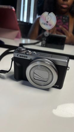 Canon G7X iii Silver/Black and Black