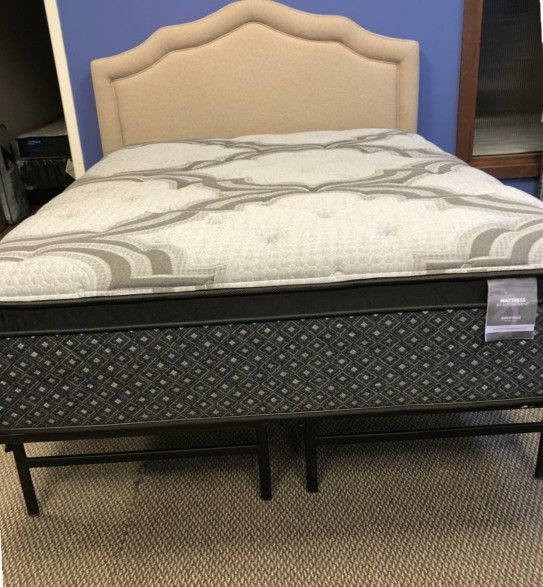 DISCOUNT MATTRESSES