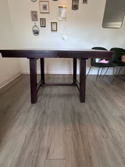 Dinner table with leaf extension