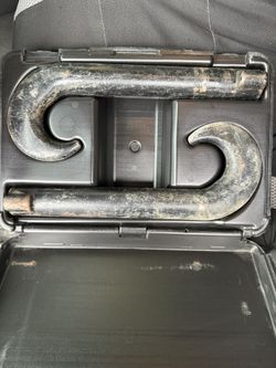 International Tow Hooks 🪝