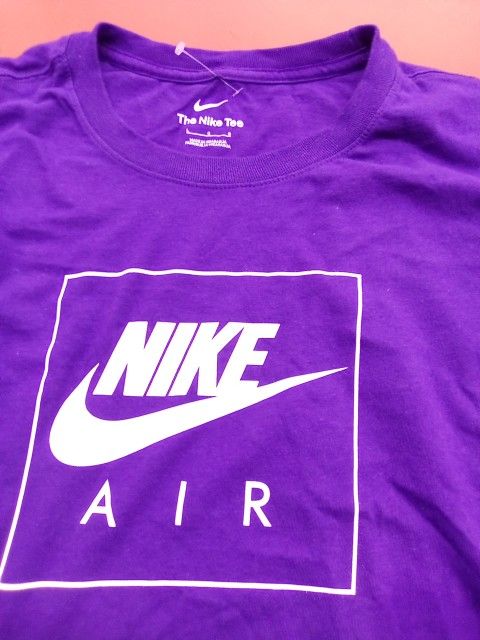 2 Mens T Shirt Black & purple Large
