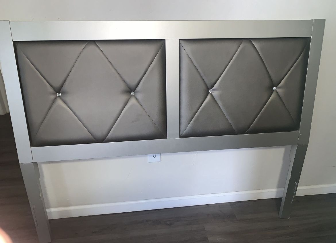 Bedframe