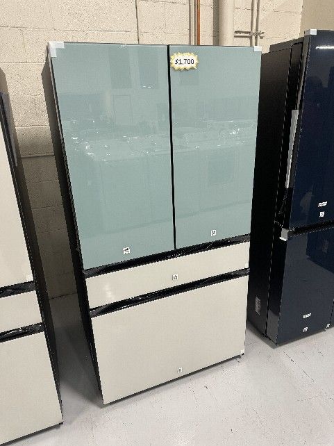 Bespoke Glass 4 Door Fridge NEW Secret Water & Ice Inside