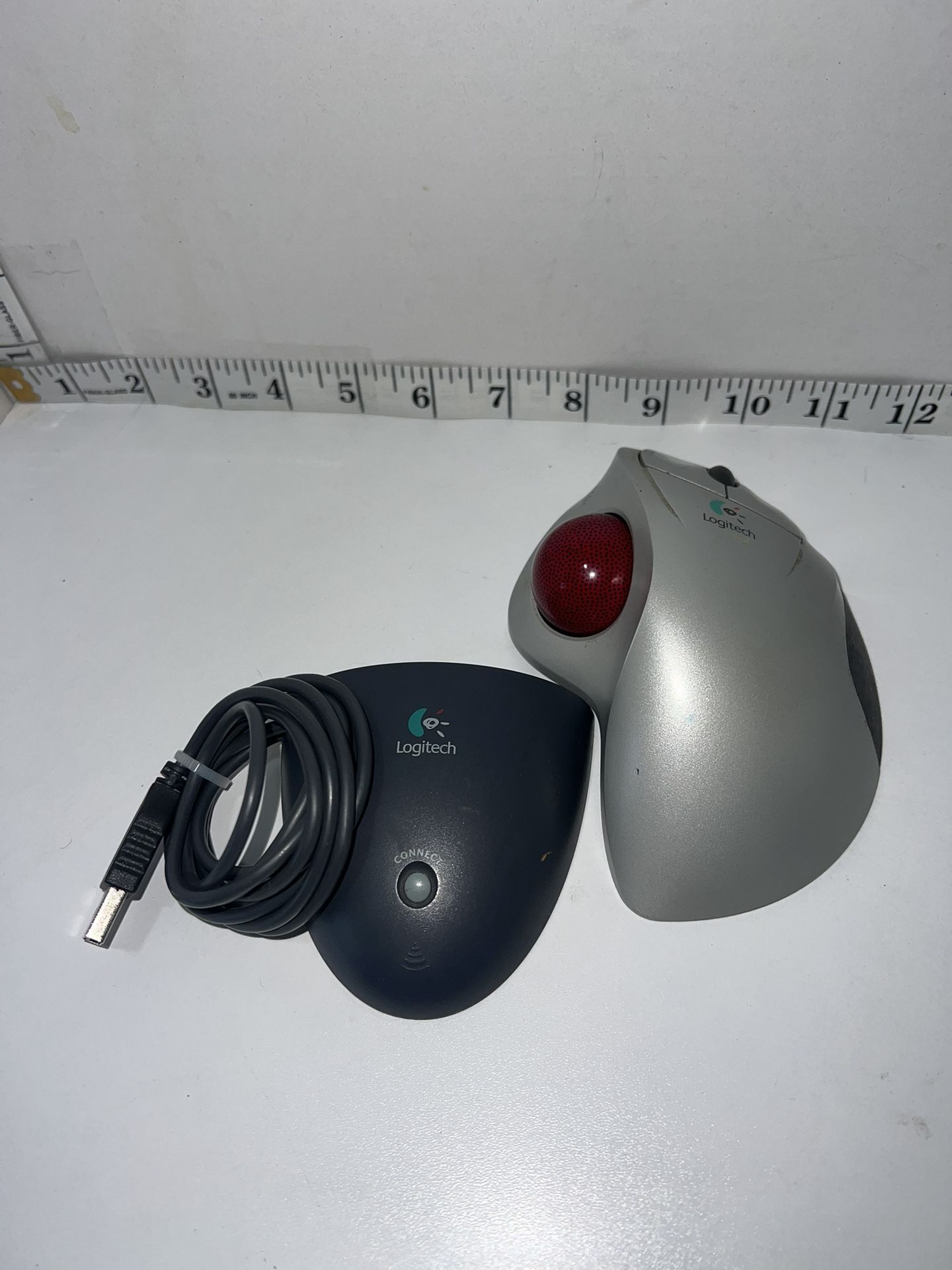 Logitech T-RA18 Cordless Trackman Trackball Wireless Mouse & Receive