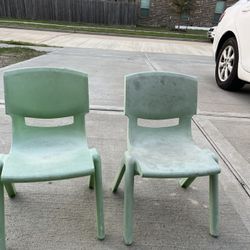 Kids 2 Chairs