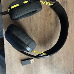 Ps5 2nd Series + Logitech G435 Headset 