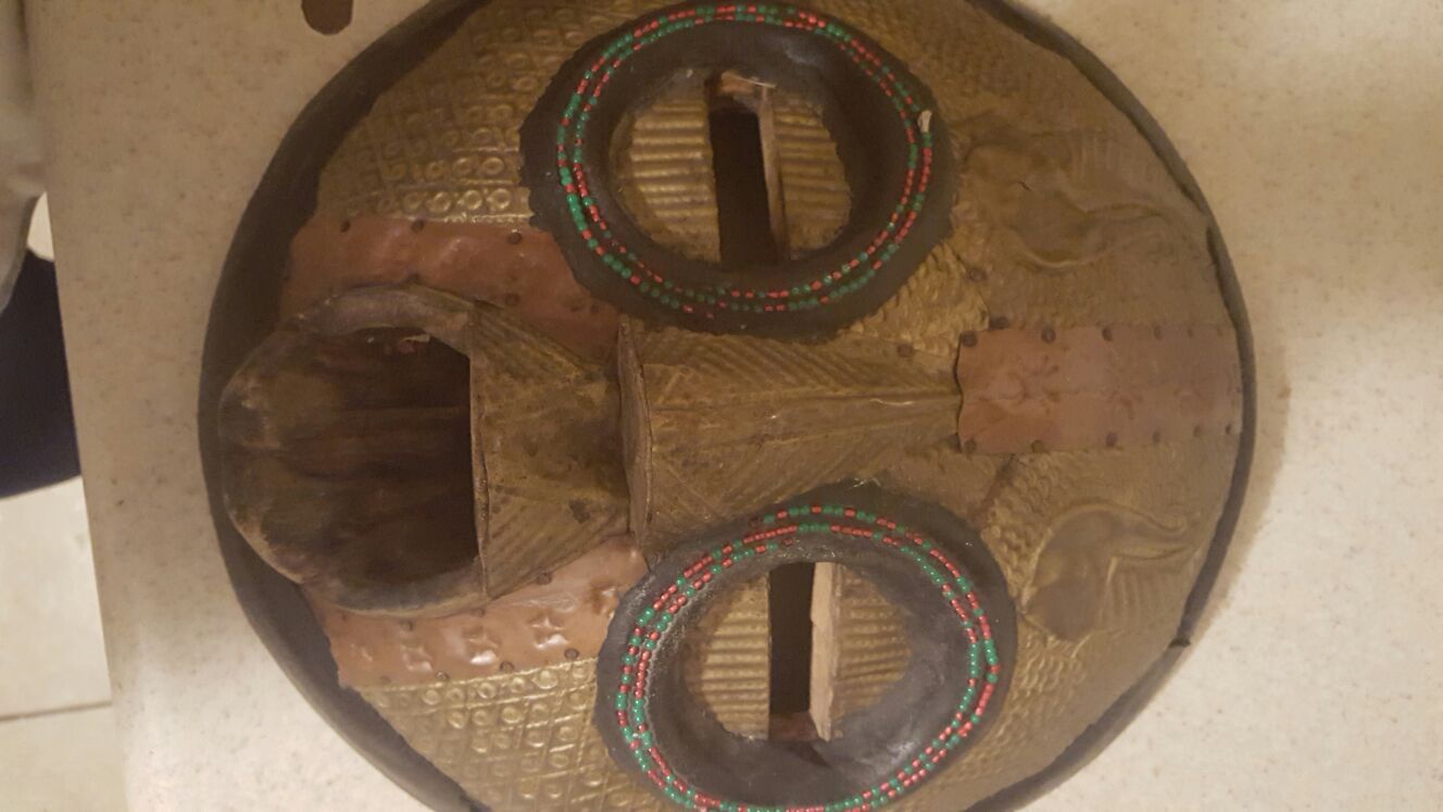 African mask