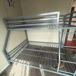 Twin/full Bunk Bed 