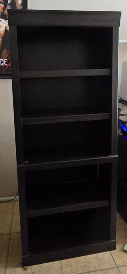 *free* Book shelf *free*