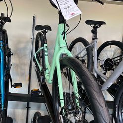 2025 Specialized Roll 2.0 Low Entry small