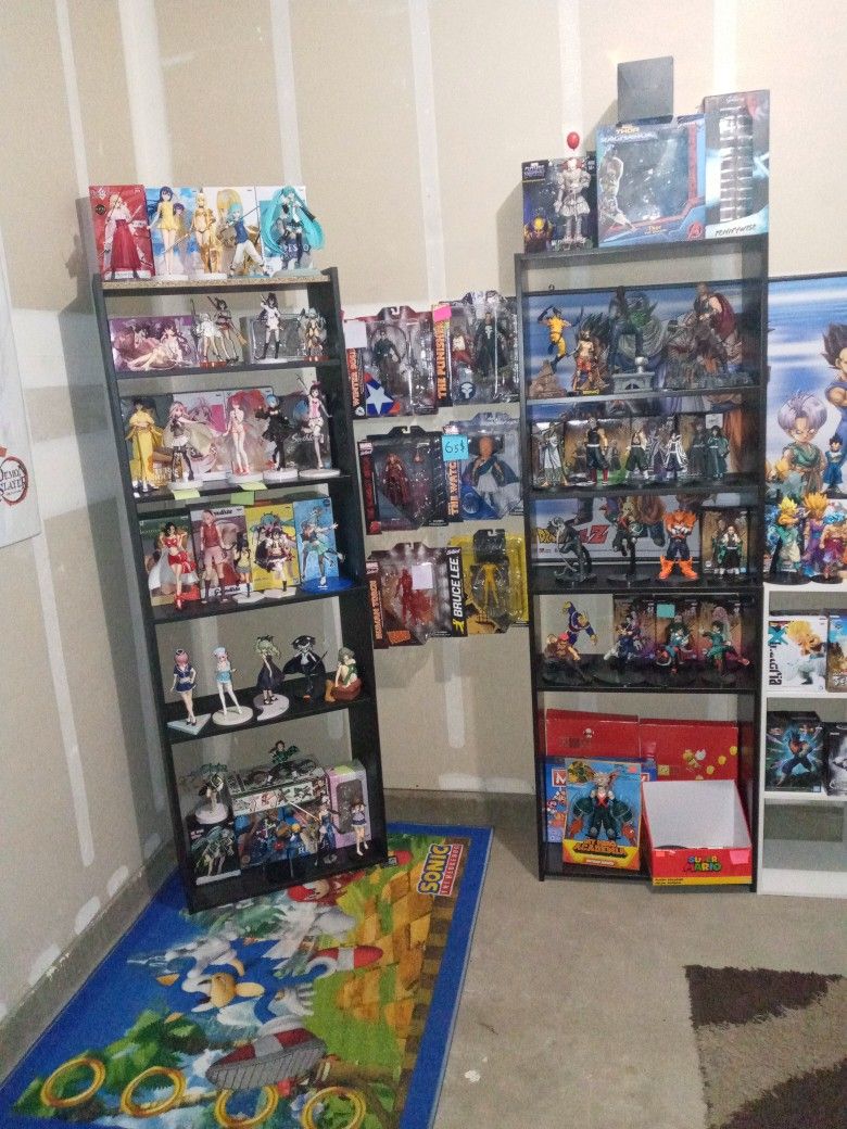 Huge Lot Of Anime & Action figures Lot Selling All Together