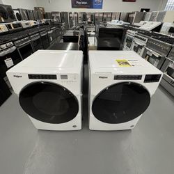 Whirlpool Set 4.5 Cu Ft Washer And 7.4 Cu Ft Dryer Gas