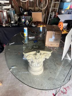 Large glass Oval Table