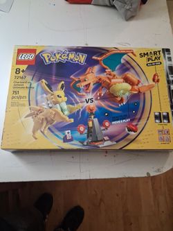 LEGO Pokémon Charizard vs. Jolteon Ultimate Battle 72167